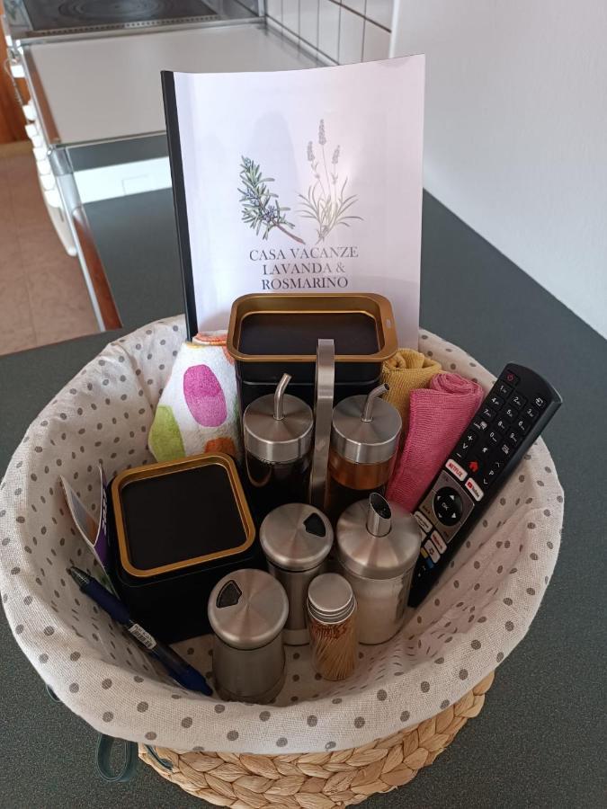 Telve Casa Vacanze Lavanda & Rosmarino מראה חיצוני תמונה